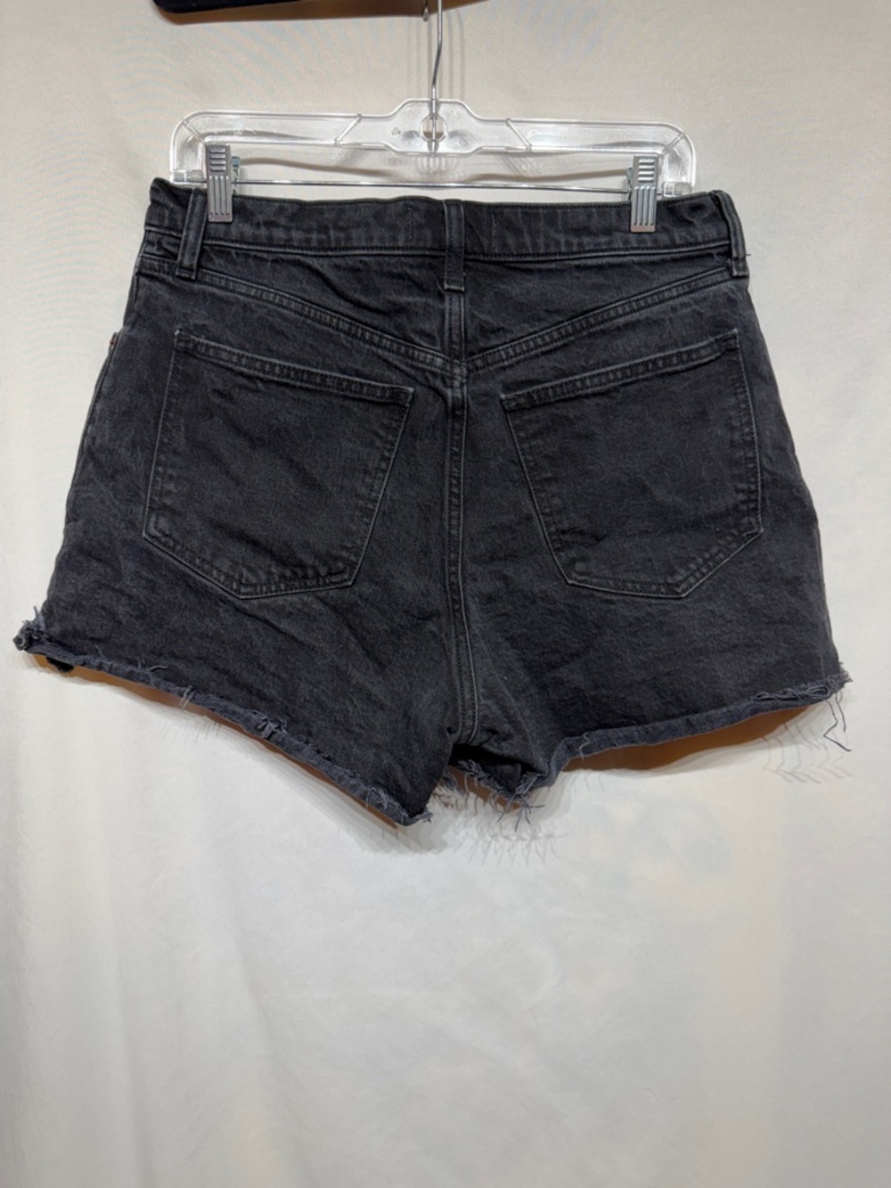 Abercrombie & Fitch The 4” Mom Short High Rise Curve Love Black Denim Shorts 31 - Picture 6 of 8